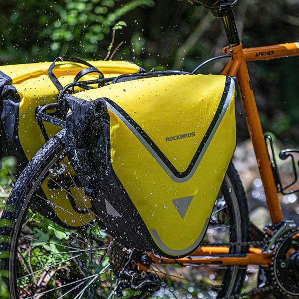 ROCKBROS | Gepäckträgertasche – 100% wasserdichte Fahrradtasche mit Schultergurt, 20L, für Hinterrad, in Gelb/Schwarz/Gold